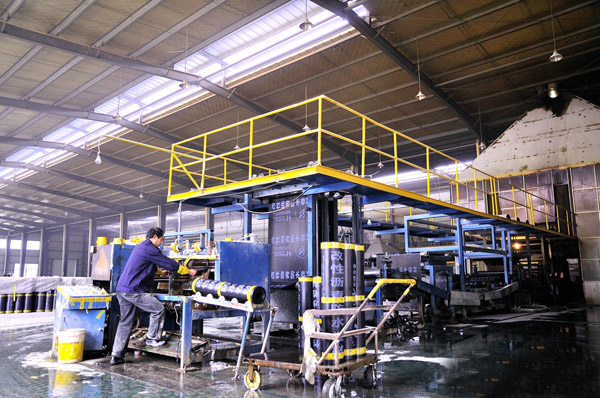 宏成卷材生產(chǎn)線