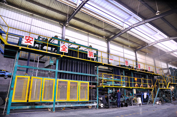 宏成瀝青瓦生產(chǎn)線